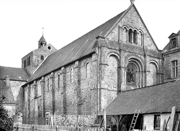 Picture of Abbey (old) - POP Plateforme Ouverte du Patrimoine / Base Mérimée - © Ministère de la Culture (France), Médiathèque du patrimoine et de la photographie, diffusion RMN-GP