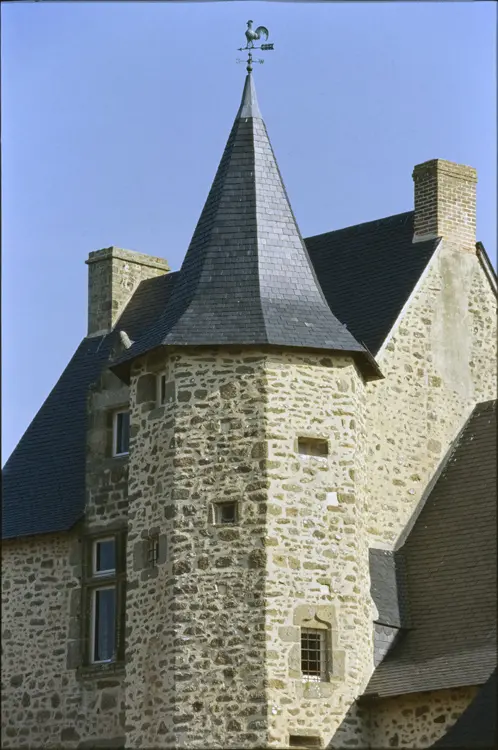 Picture of Pierrefontaine Manor - POP Plateforme Ouverte du Patrimoine / Base Mérimée - © Donation VMF, Ministère de la Culture (France), Médiathèque du patrimoine et de la photographie, diffusion GrandPalaisRmn Photo
