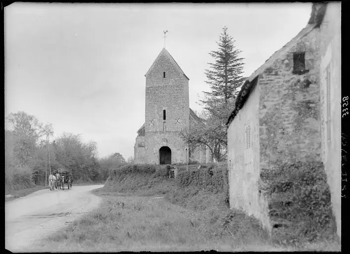 Foto di Chiesa parrocchiale - POP Plateforme Ouverte du Patrimoine / Base Mérimée - © Ministère de la Culture (France), Médiathèque du patrimoine et de la photographie, diffusion RMN-GP