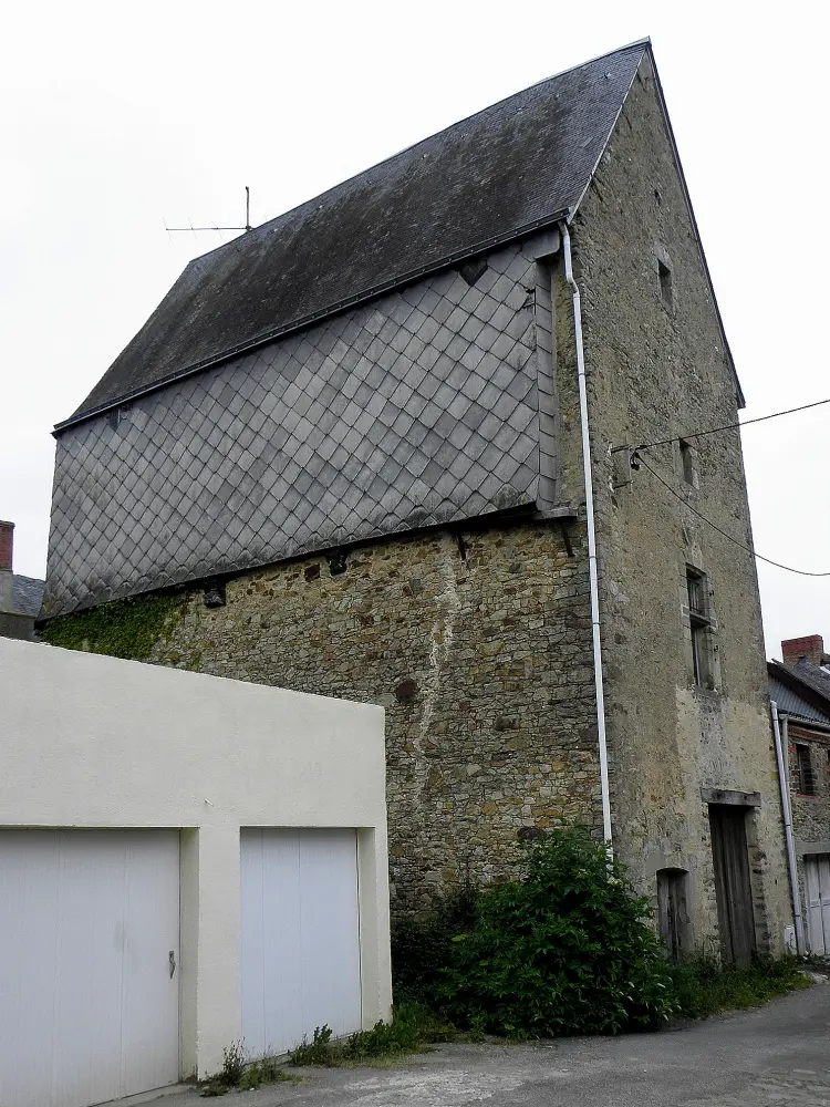 Picture of Salt attic - Sous licence Creative Commons (https://creativecommons.org/licenses/by-sa/4.0/deed.fr) - Par GO69 - © Creative Commons (https://creativecommons.org/licenses/by-sa/4.0/deed.fr)