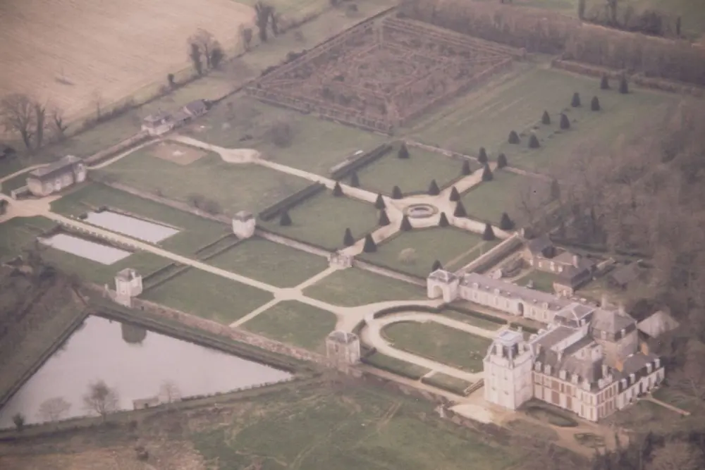 Foto von Rongère Castle - POP Plateforme Ouverte du Patrimoine / Base Mérimée - © Ministère de la Culture (France), Médiathèque du patrimoine et de la photographie, tous droits réservés