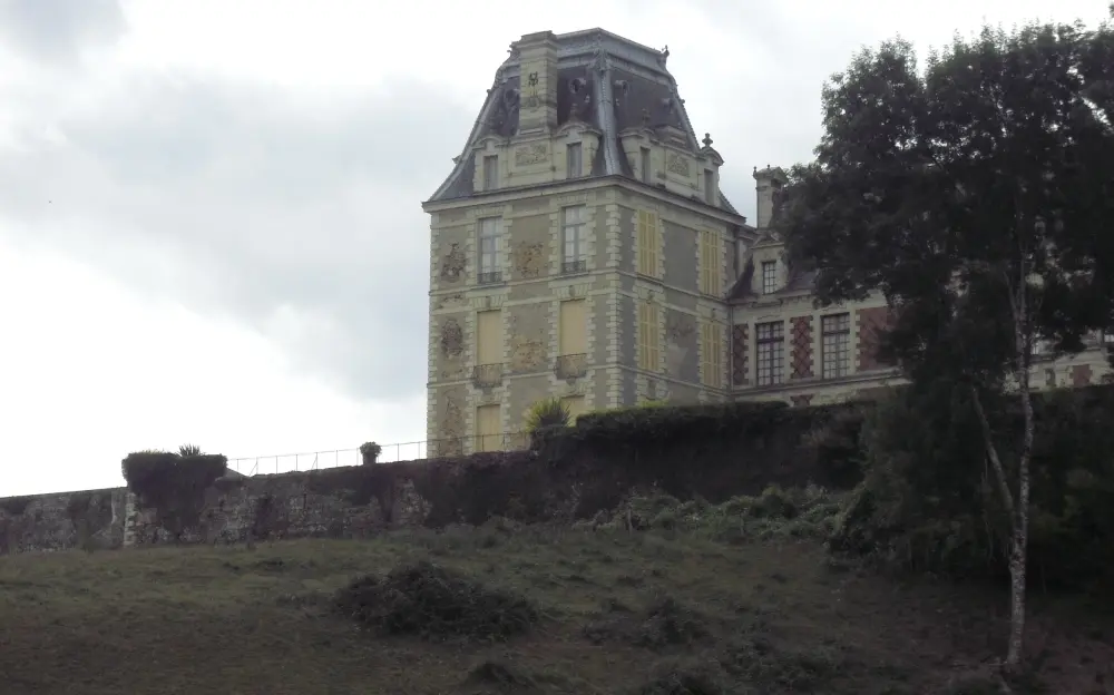 Picture of Rongère Castle - Sous licence Creative Commons (https://creativecommons.org/licenses/by-sa/4.0/deed.fr) - Par Acabashi - © Creative Commons (https://creativecommons.org/licenses/by-sa/4.0/deed.fr)