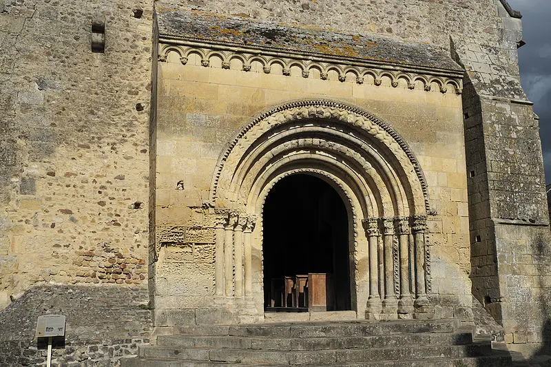 Foto von Saint-Auubin Church - GFreihalter - © Creative Commons (https://creativecommons.org/licenses/by-sa/4.0/deed.fr)