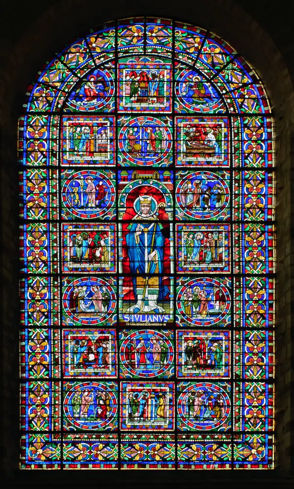 Foto von Saint-Julien-Kathedrale - Sous licence Creative Commons (https://creativecommons.org/licenses/by-sa/4.0/deed.fr) - Par Selbymay - © Creative Commons (https://creativecommons.org/licenses/by-sa/4.0/deed.fr)
