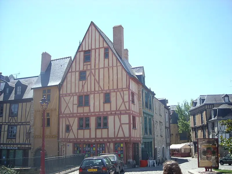 Foto von Heim - Yodaspirine - © Creative Commons (https://creativecommons.org/licenses/by-sa/4.0/deed.fr)