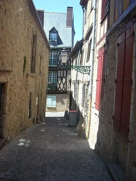 Foto von Hausboden im Haus - Yodaspirine - © Creative Commons (https://creativecommons.org/licenses/by-sa/4.0/deed.fr)