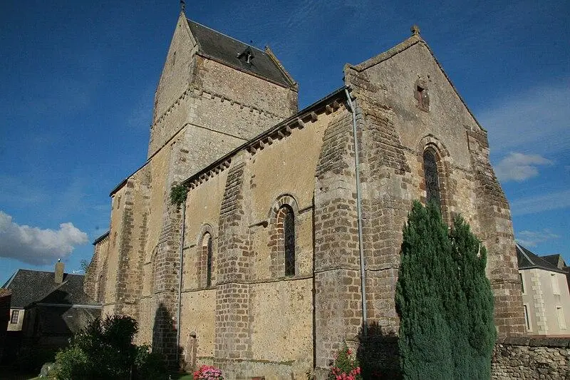 Foto von Kirche - Christophe Bazile - © Creative Commons (https://creativecommons.org/licenses/by-sa/4.0/deed.fr)