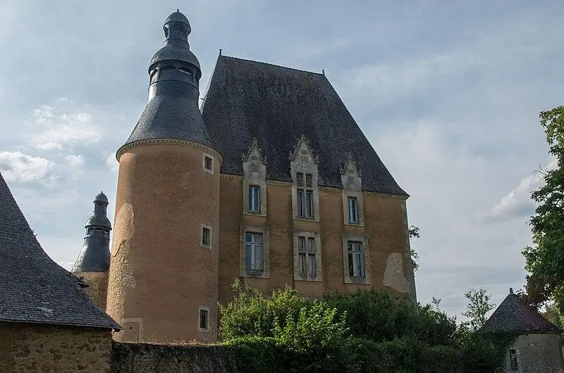 Foto von Schloss - Eric Walter - © Creative Commons (https://creativecommons.org/licenses/by-sa/4.0/deed.fr)