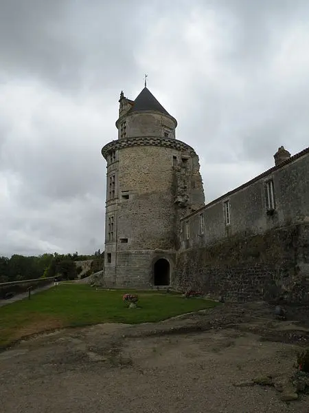 Foto de Castillo - Chatsam - © Creative Commons (https://creativecommons.org/licenses/by-sa/4.0/deed.fr)