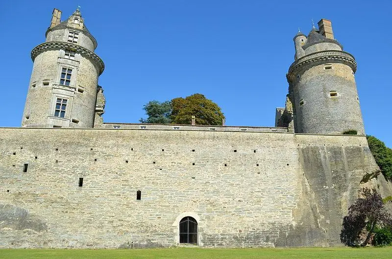 Foto de Castillo - Selbymay - © Creative Commons (https://creativecommons.org/licenses/by-sa/4.0/deed.fr)