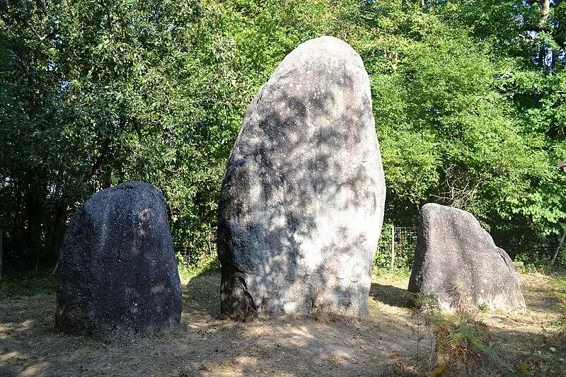 Foto di Menhir - Liberliger - © Creative Commons (https://creativecommons.org/licenses/by-sa/4.0/deed.fr)