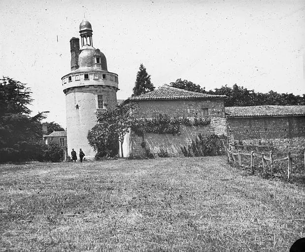 Foto von Schloss - POP Plateforme Ouverte du Patrimoine / Base Mérimée - © Ministère de la Culture (France), Médiathèque du patrimoine et de la photographie, diffusion RMN-GP