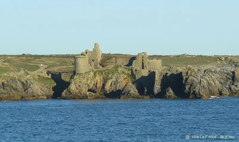 Foto de Castillo - Auteur inconnu - © Creative Commons (https://creativecommons.org/licenses/by-sa/4.0/deed.fr)