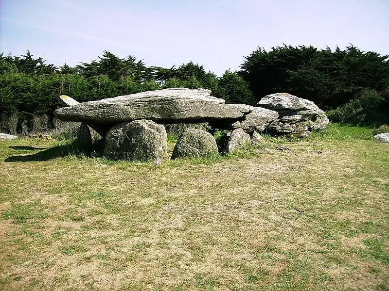 Foto de Dolmen gournaise o pequeñas frizs - Astérixobélix - © Creative Commons (https://creativecommons.org/licenses/by-sa/4.0/deed.fr)