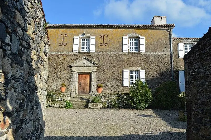 Foto de Presbiterio Petit-Luc (antiguo) - Selbymay - © Creative Commons (https://creativecommons.org/licenses/by-sa/4.0/deed.fr)