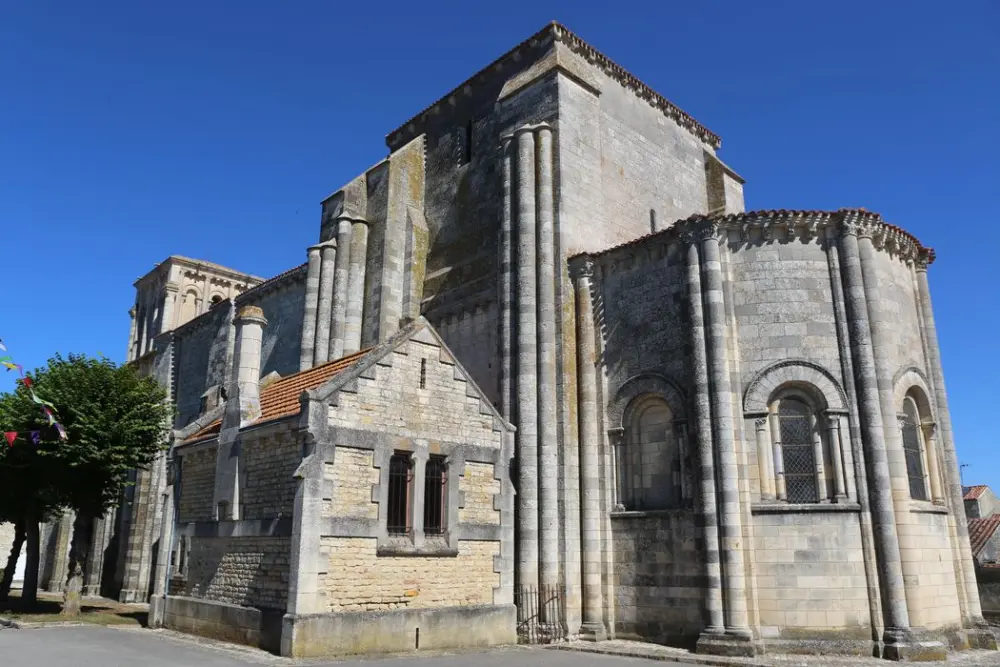 Foto di Chiesa - POP Plateforme Ouverte du Patrimoine / Base Mérimée - © Ministère de la Culture (France), Conservation des antiquités et des objets d’art de Vendée - Tous droits réservés