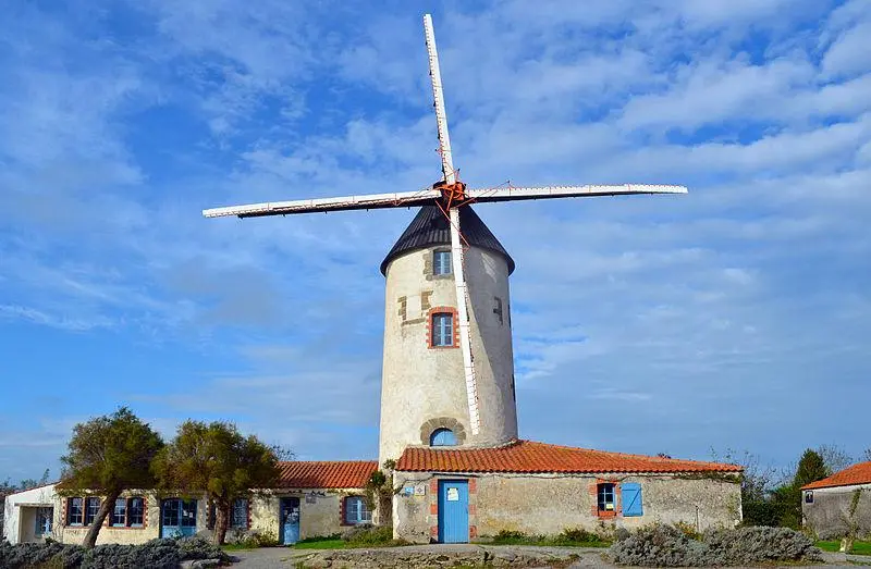 Foto de Molino de viento de rarié - Selbymay - © Creative Commons (https://creativecommons.org/licenses/by-sa/4.0/deed.fr)