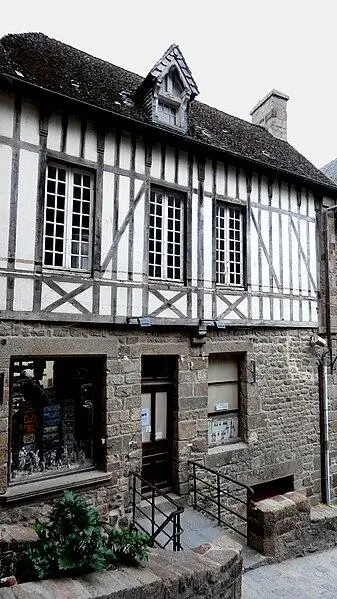 Foto von Haus bekannt als ehemaliger Dauphin Hostellerie - Ikmo-ned - © Creative Commons (https://creativecommons.org/licenses/by-sa/4.0/deed.fr)