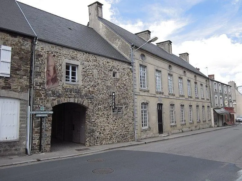 Foto di House of Jules Barbey d'Aurevilly - Xfigpower - © Creative Commons (https://creativecommons.org/licenses/by-sa/4.0/deed.fr)