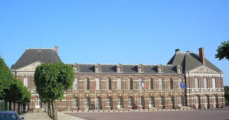 Foto von Schloss - Ikmo-ned - © Creative Commons (https://creativecommons.org/licenses/by-sa/4.0/deed.fr)