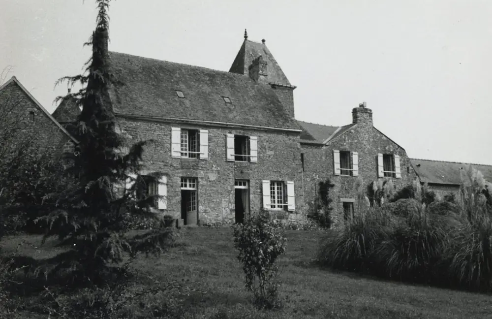 Foto von Grande-Pierre Manor - POP Plateforme Ouverte du Patrimoine / Base Mérimée - © Ministère de la Culture (France), Médiathèque du patrimoine et de la photographie, tous droits réservés