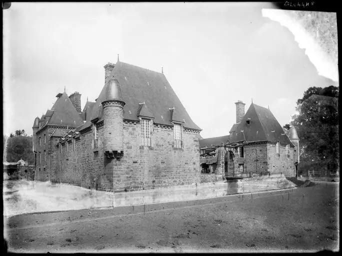 Foto de Castillo de comida - POP Plateforme Ouverte du Patrimoine / Base Mérimée - © Ministère de la Culture (France), Médiathèque du patrimoine et de la photographie, diffusion GrandPalaisRmn Photo