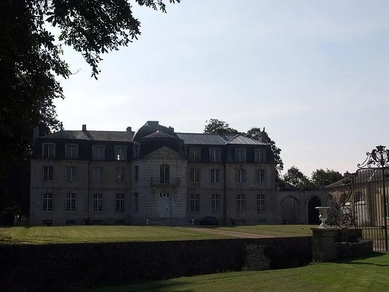 Foto von Cuy Castle - Milka-berger - © Creative Commons (https://creativecommons.org/licenses/by-sa/4.0/deed.fr)