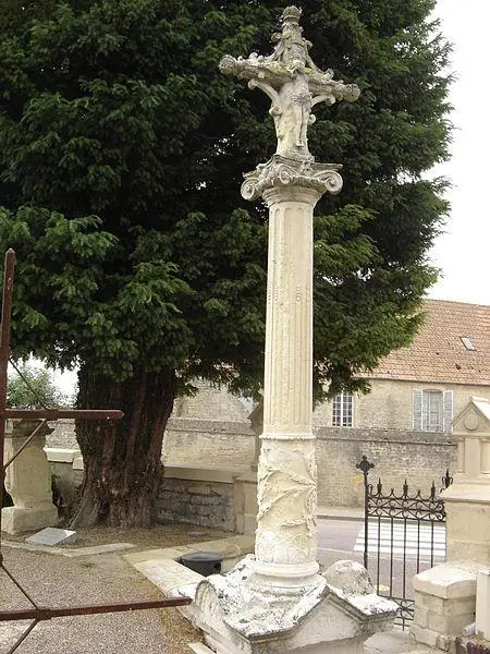 Foto von Steinkreuz - Pimprenel - © Creative Commons (https://creativecommons.org/licenses/by-sa/4.0/deed.fr)