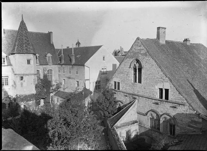 Foto de Edificio de capítulos - POP Plateforme Ouverte du Patrimoine / Base Mérimée - © Ministère de la Culture (France), Médiathèque du patrimoine et de la photographie, diffusion GrandPalaisRmn Photo