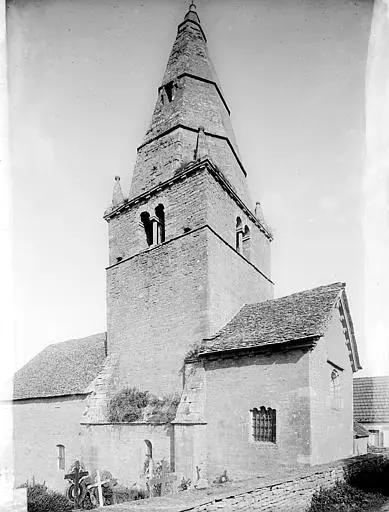 Foto von Kirche - Auteur inconnu - © Creative Commons (https://creativecommons.org/licenses/by-sa/4.0/deed.fr)