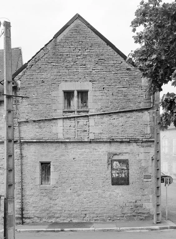 Foto de Edificio - POP Plateforme Ouverte du Patrimoine / Base Mérimée - (c) Région Bourgogne - Inventaire général