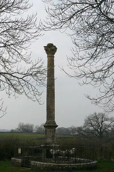 Foto von Römische Säule - Félix Potuit - © Creative Commons (https://creativecommons.org/licenses/by-sa/4.0/deed.fr)