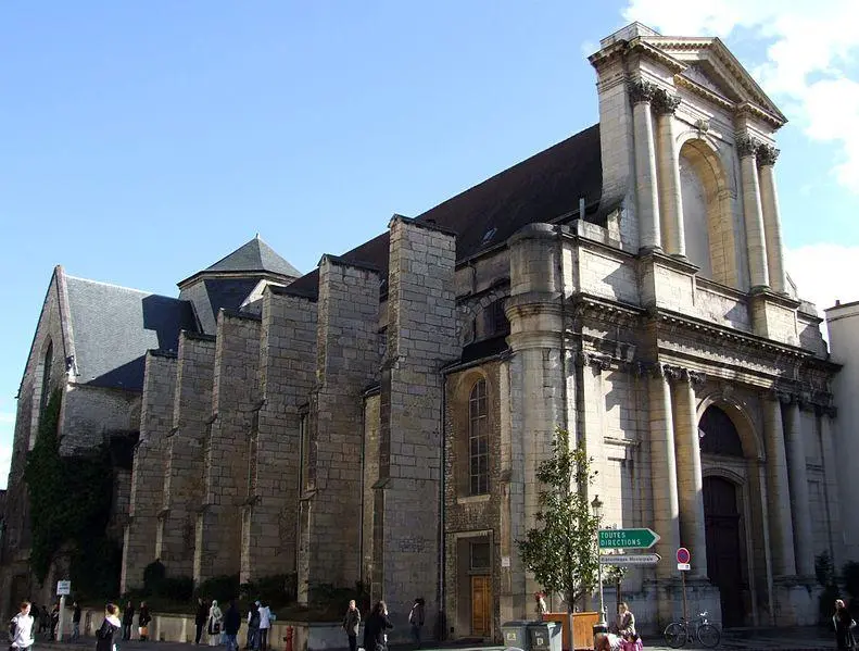 Foto di Saint-Etienne Church (Old) - Christophe.Finot - © Creative Commons (https://creativecommons.org/licenses/by-sa/4.0/deed.fr)