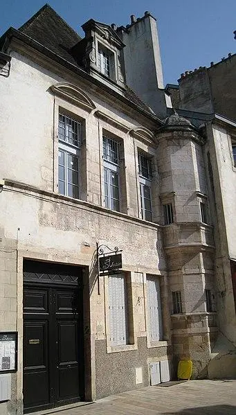 Foto de Hotel Talmay, anteriormente llamado Hôtel des Bares - Xavierrom - © Creative Commons (https://creativecommons.org/licenses/by-sa/4.0/deed.fr)