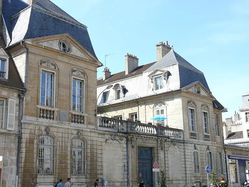Foto de Fevret Hotel en Saint-Mesmin - MOSSOT - © Creative Commons (https://creativecommons.org/licenses/by-sa/4.0/deed.fr)