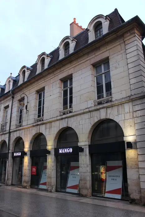 Foto de Edificio - POP Plateforme Ouverte du Patrimoine / Base Mérimée - © Ministère de la Culture (France), Médiathèque du patrimoine et de la photographie, diffusion RMN-GP