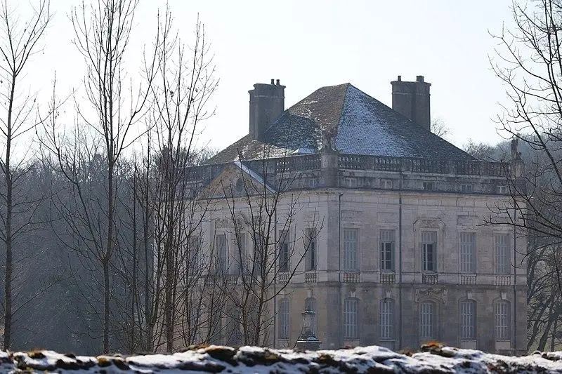 Foto von Schloss - GO69 - © Creative Commons (https://creativecommons.org/licenses/by-sa/4.0/deed.fr)