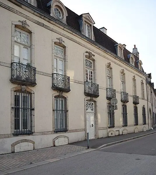 Foto de Palacio - GO69 - © Creative Commons (https://creativecommons.org/licenses/by-sa/4.0/deed.fr)