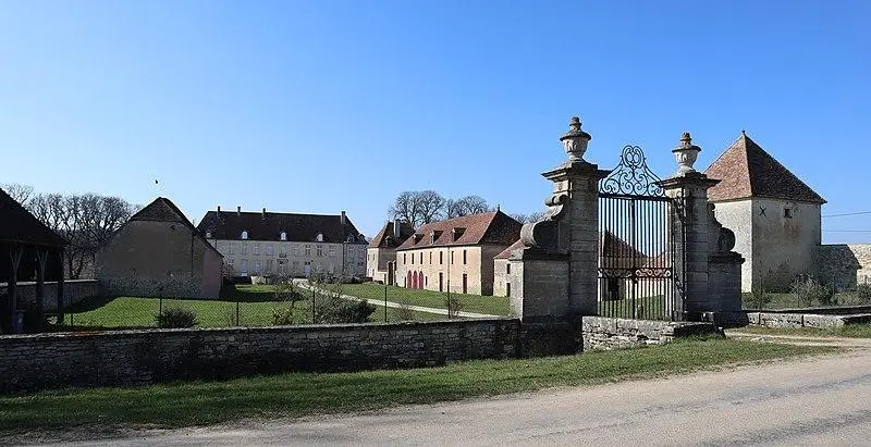 Foto de Château de Tanyot y sus dependencias - GO69 - © Creative Commons (https://creativecommons.org/licenses/by-sa/4.0/deed.fr)