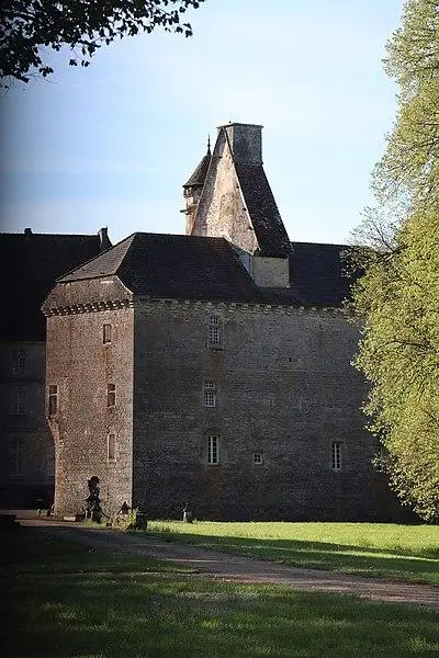Foto von Schloss (alt) - GO69 - © Creative Commons (https://creativecommons.org/licenses/by-sa/4.0/deed.fr)