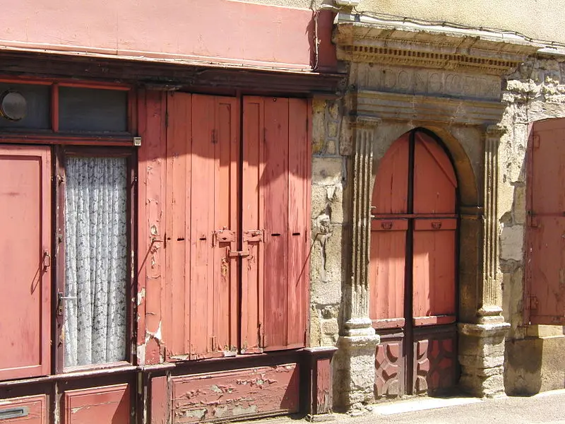 Foto de Edificio - Eponimm - © Creative Commons (https://creativecommons.org/licenses/by-sa/4.0/deed.fr)