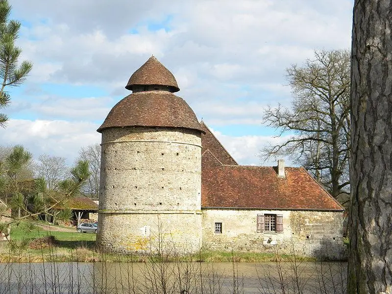 Foto von Schloss - Bildoj - © Creative Commons (https://creativecommons.org/licenses/by-sa/4.0/deed.fr)
