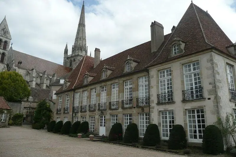 Photo de Hôtel - Nicephore71 - © Creative Commons (https://creativecommons.org/licenses/by-sa/4.0/deed.fr)