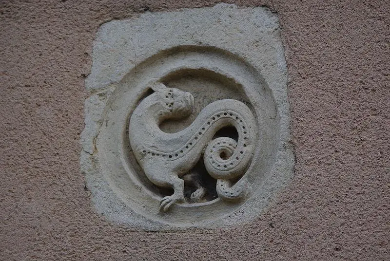 Foto von Gebäude - Clément Bucco-Lechat - © Creative Commons (https://creativecommons.org/licenses/by-sa/4.0/deed.fr)