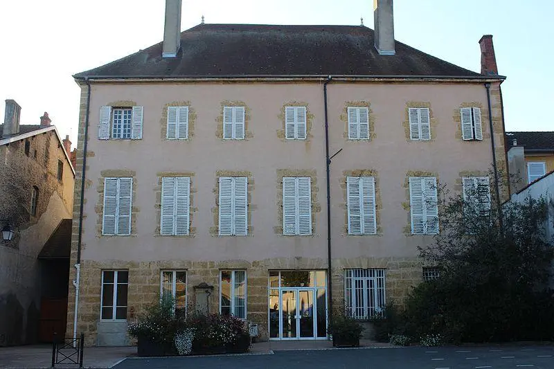 Foto von Rathaus - Chabe01 - © Creative Commons (https://creativecommons.org/licenses/by-sa/4.0/deed.fr)