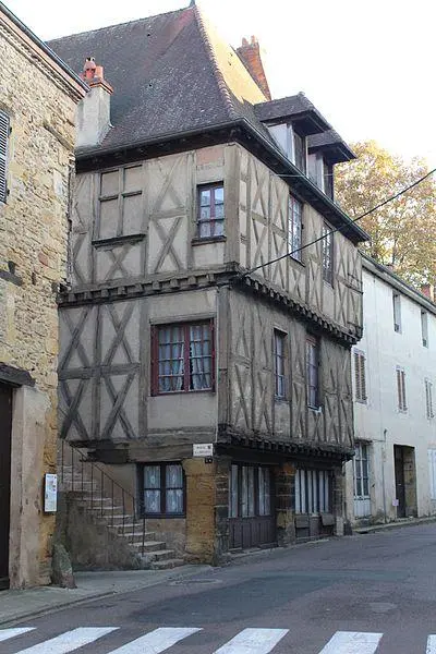 Foto von Holzhaus - Chabe01 - © Creative Commons (https://creativecommons.org/licenses/by-sa/4.0/deed.fr)