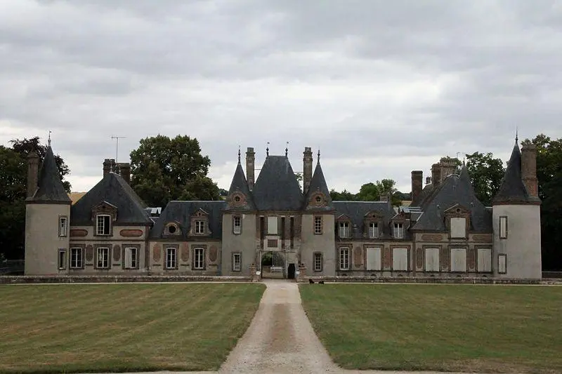 Foto von Schloss - Thierry de Villepin - © Creative Commons (https://creativecommons.org/licenses/by-sa/4.0/deed.fr)