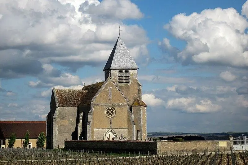 Foto von Kirche vorliegen - Pierre Lapointe - © Creative Commons (https://creativecommons.org/licenses/by-sa/4.0/deed.fr)