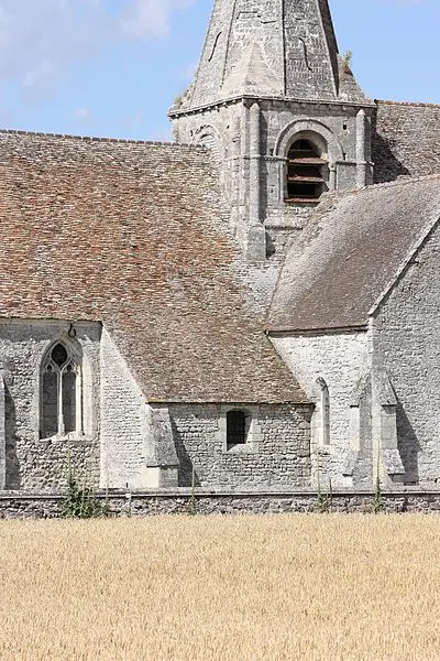 Foto di Chiesa e il suo cimitero - Antoine Garnier - © Creative Commons (https://creativecommons.org/licenses/by-sa/4.0/deed.fr)