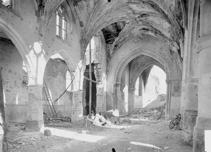 Foto di Chiesa - POP Plateforme Ouverte du Patrimoine / Base Mérimée - © Ministère de la Culture (France), Médiathèque du patrimoine et de la photographie, diffusion RMN-GP